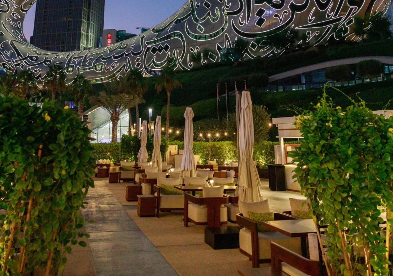 Jumeirah Emirates Towers Dubai Exterior photo The Address Lounge at Dubai International Airport